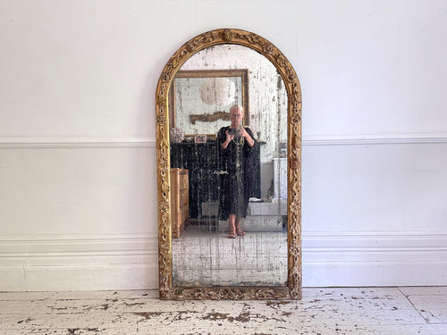 An 18th Italian Carved Giltwood Mirror