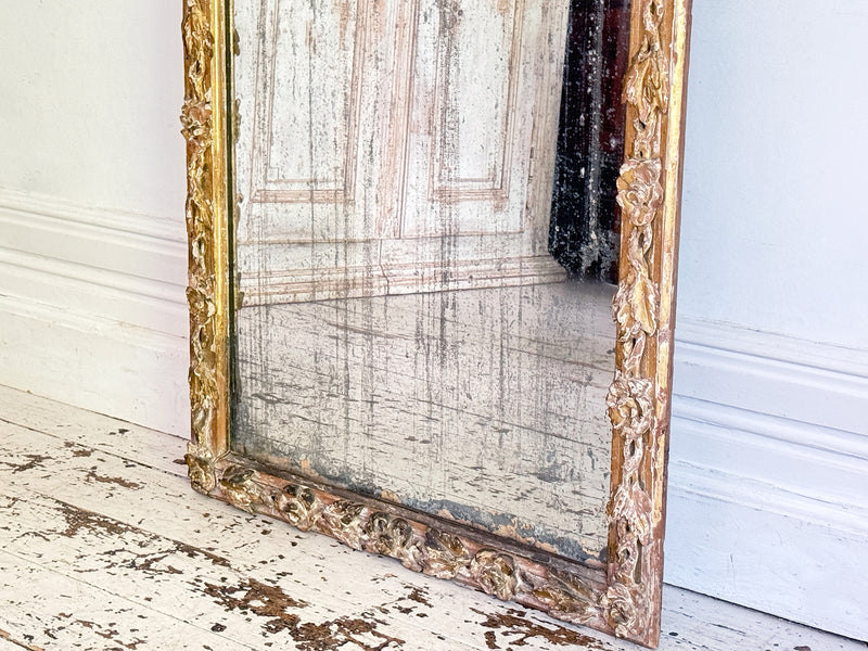 An 18th Italian Carved Giltwood Mirror