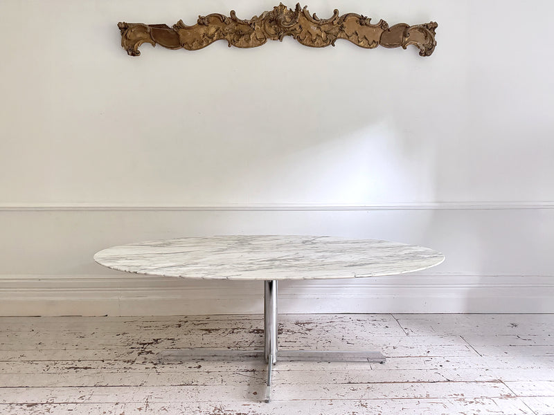 A Very Large Florence Knoll 1960's Oval Arabescato Marble Dining Table for Roche Bobois