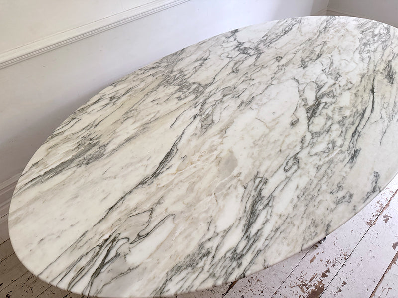A Very Large Florence Knoll 1960's Oval Arabescato Marble Dining Table for Roche Bobois