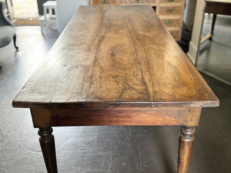 A Late 19th C Walnut Dining Table of Beautiful Colour with Secret Drawer