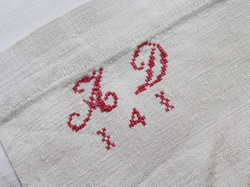 AD 30cm Cushion - Antique French red 'AD' XS Monogram P30100