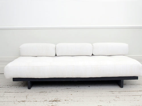A Rare 1960's De Sede DS-80 Daybed in White Linen