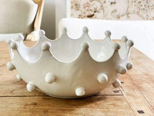NEW STOCK Kate Monckton Fabulous White Ceramic Crown Bowl