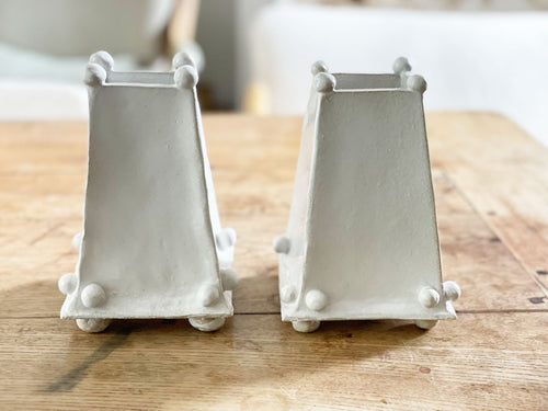 NEW STOCK Kate Monckton White Ceramic Obelisk Vase