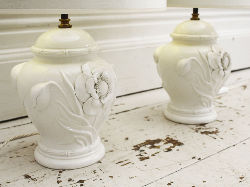A Pair of Casa Pupo Style 1970's White Ceramic Table Lights