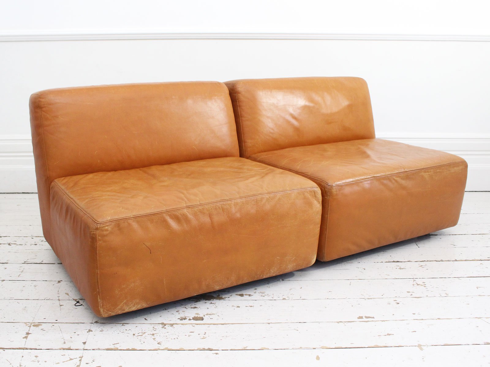 Margallo brown sale leather sofa